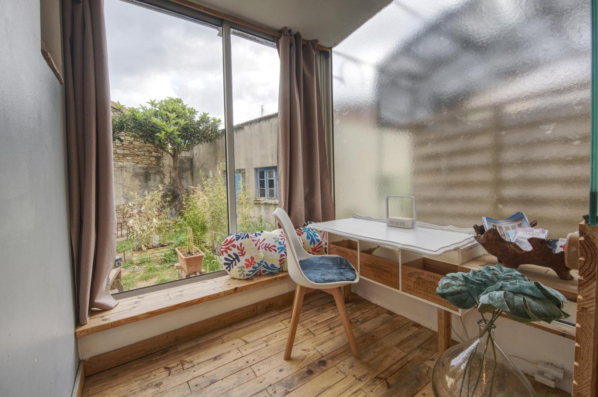 La Nimoise Avec Clim Apartment